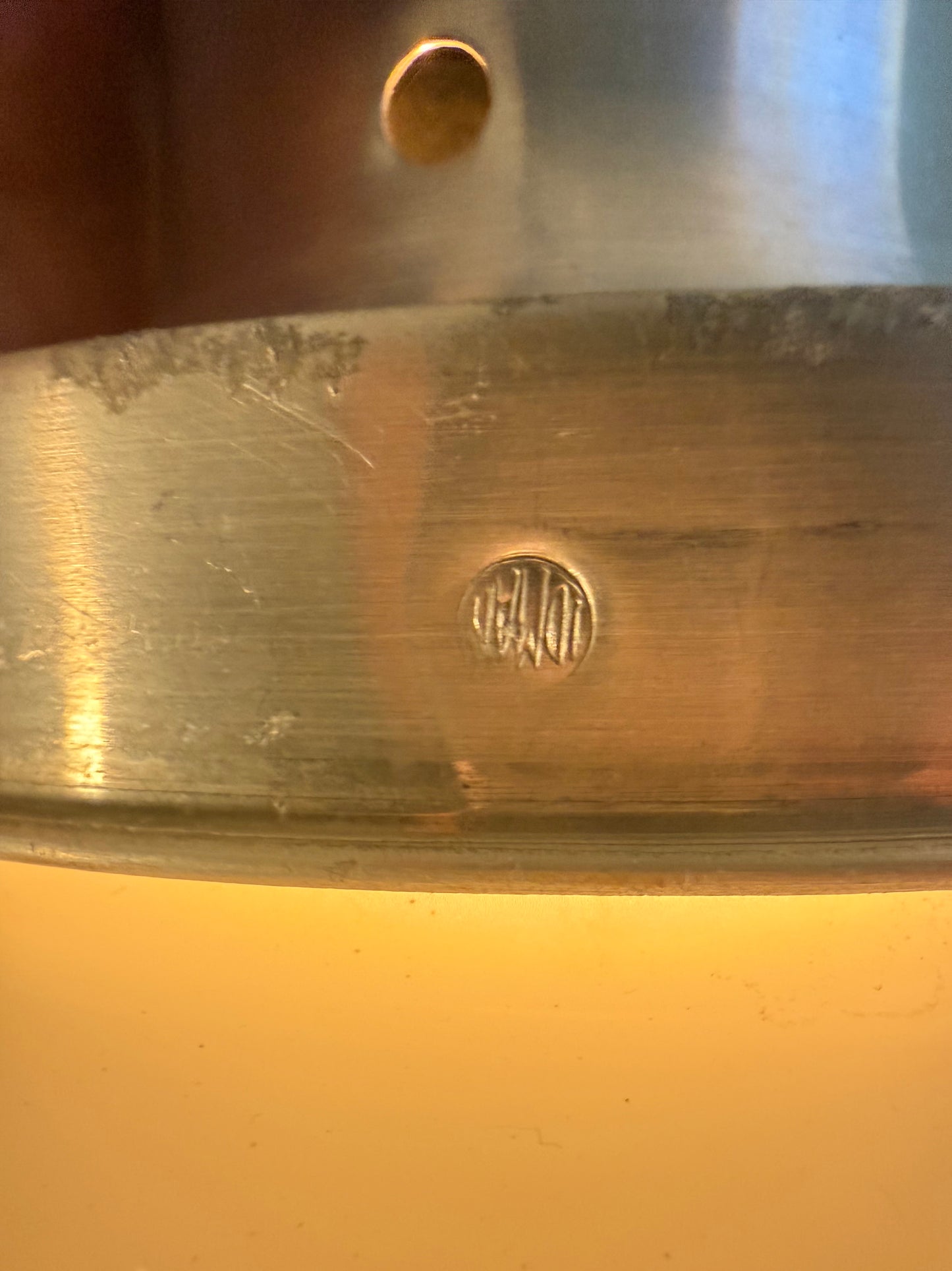 887 IDMAN