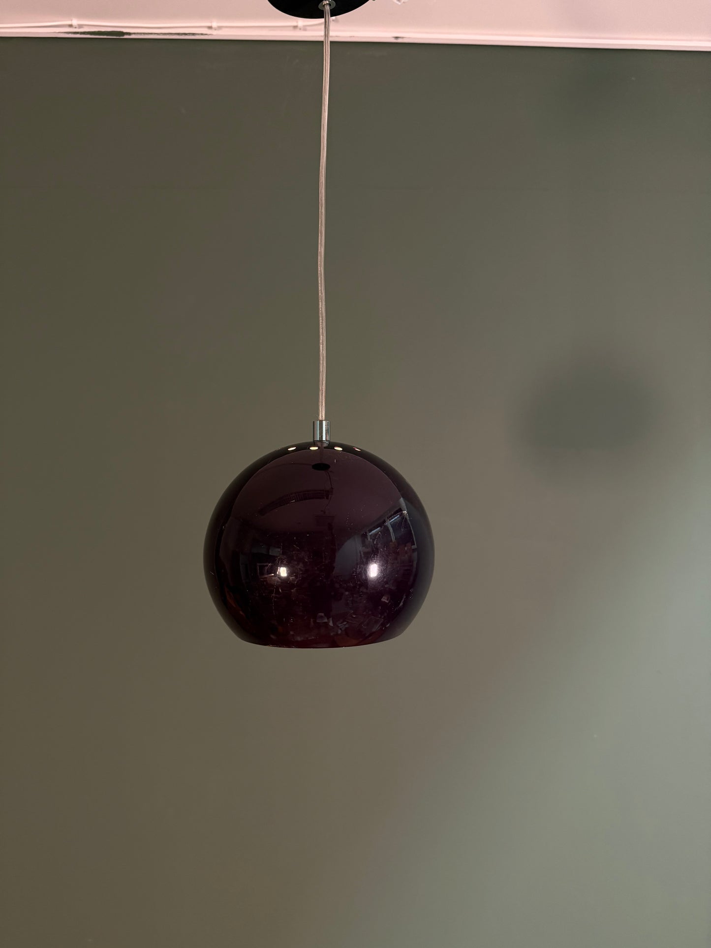 255